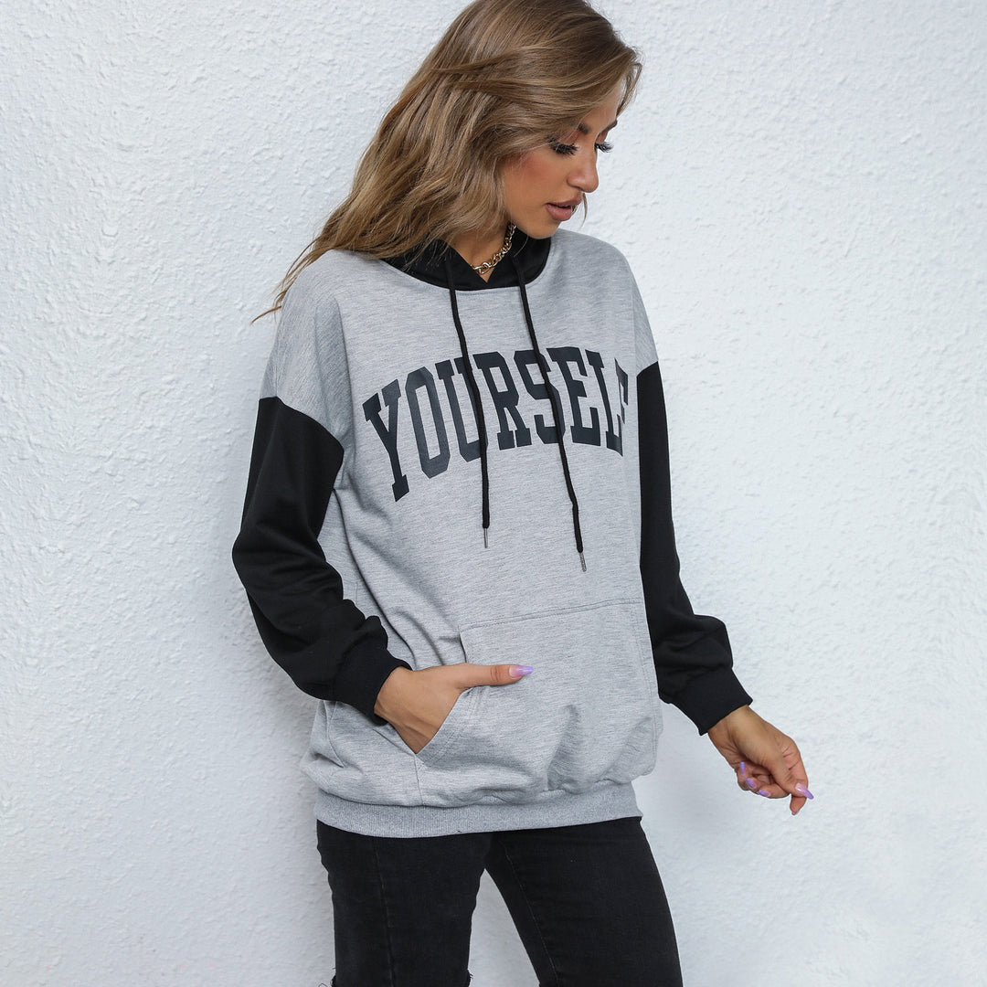 Damen Oversize-Kapuzenpullover mit College-Print, Kängurutasche und Kontrastärmeln Nord Taschen