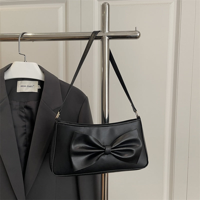 Damen elegante Handtasche mit Schleifenakzent Nord Taschen