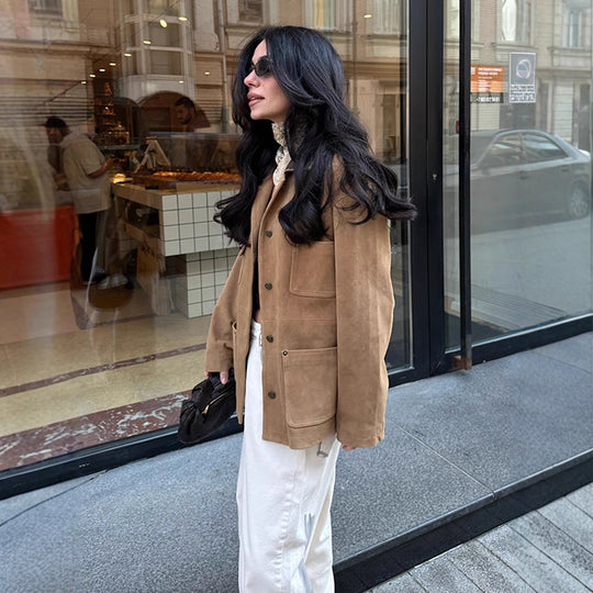 Damen Boxy Kurzjacke aus Veloursleder‑Optik mit Kontrastkragen & Pattentaschen Nord Taschen