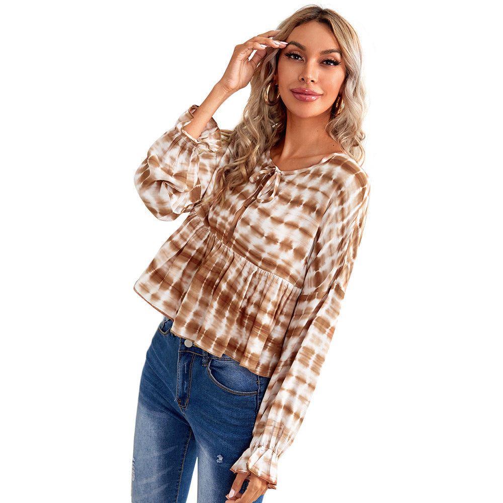Damen luftiges Peplum-Blusenshirt mit Batikmuster, Kordel‑Neckline und gerafften Ärmeln Nord Taschen