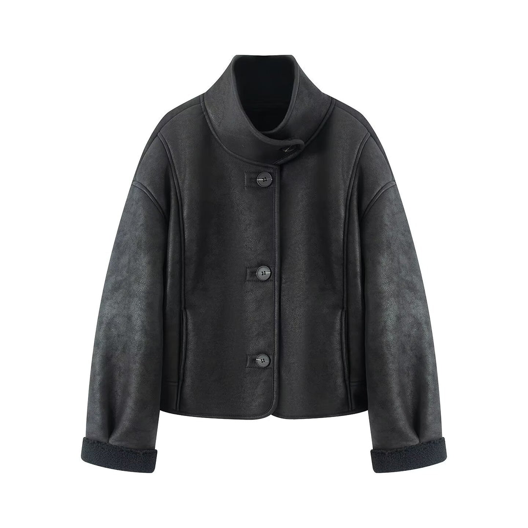Damen Kurze Lammfelloptik-Jacke mit Stehkragen und Knopfleiste Nord Taschen