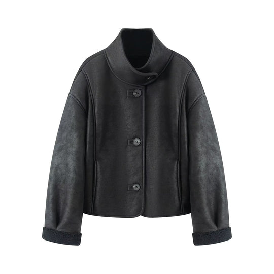 Damen Kurze Lammfelloptik-Jacke mit Stehkragen und Knopfleiste Nord Taschen