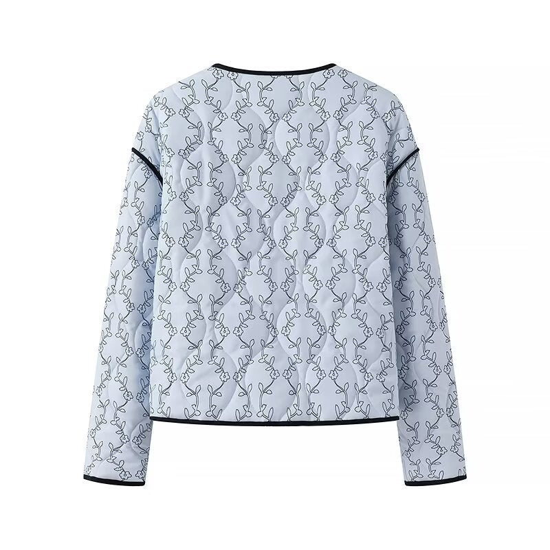 Damen gesteppte Kurzjacke mit V‑Ausschnitt, Kontrastpaspel und floraler Steppapplikation Nord Taschen