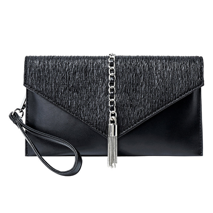 Damen Clutch mit stylischem Kettenakzent Nord Taschen