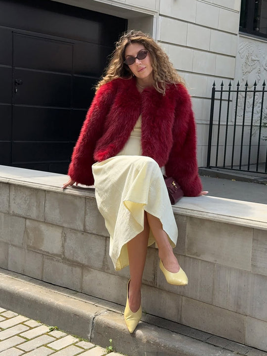 Damen Kurzjacke aus luxuriösem Faux-Fur mit Shaggy-Optik und kastiger Silhouette Nord Taschen