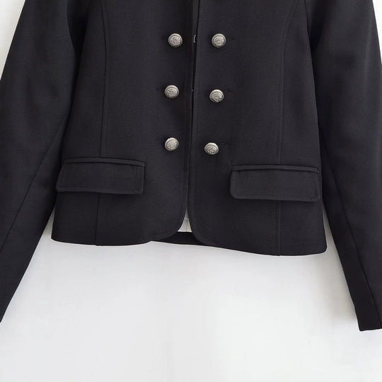 Damen Kurzer Stehkragen-Blazer mit doppelter Zierknopfleiste und Epauletten Nord Taschen