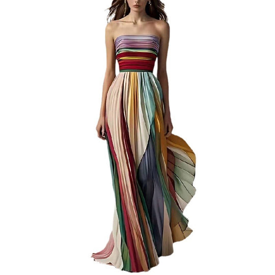 Trägerloses Maxikleid mit Falten