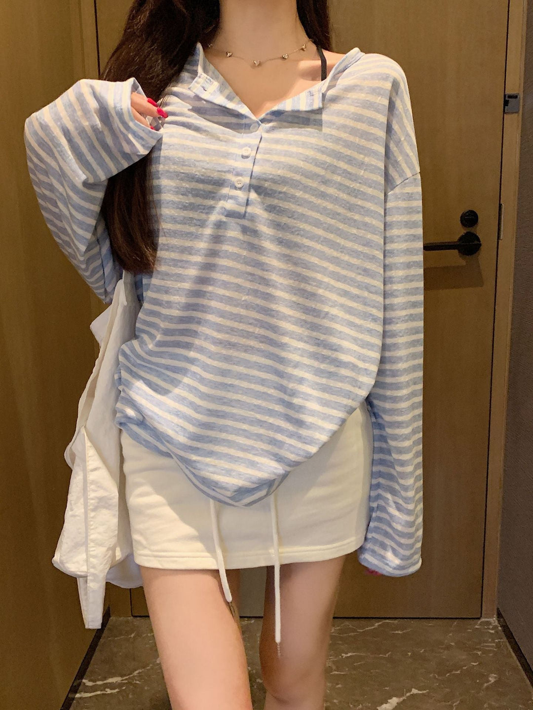 Damen Langarmshirt mit Knopfleiste und raffiniertem Streifenmuster  Nord Taschen
