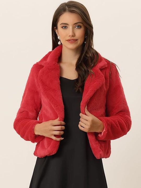 Damen Kurzblouson aus samtigem Faux‑Fur mit fallendem Revers und figurfreundlichem Cropped‑Schnitt Nord Taschen