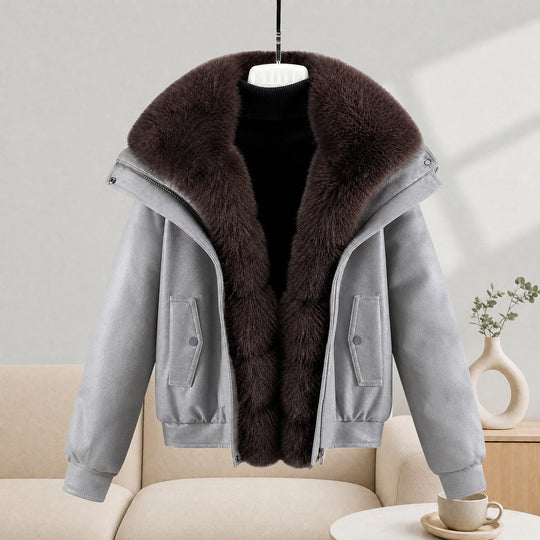 Damen nan kurze Lammfelloptik-Bomberjacke mit voluminösem Fellkragen und tailliertem Saum Nord Taschen