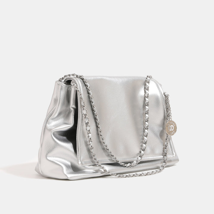 Damen Tasche mit luxuriösem Metallic-Finish und dekorativem Kettenriemen Nord Taschen