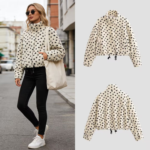Damen Teddyjacke mit Stehkragen, Herzchen-Allover und Kordelzugsaum Nord Taschen