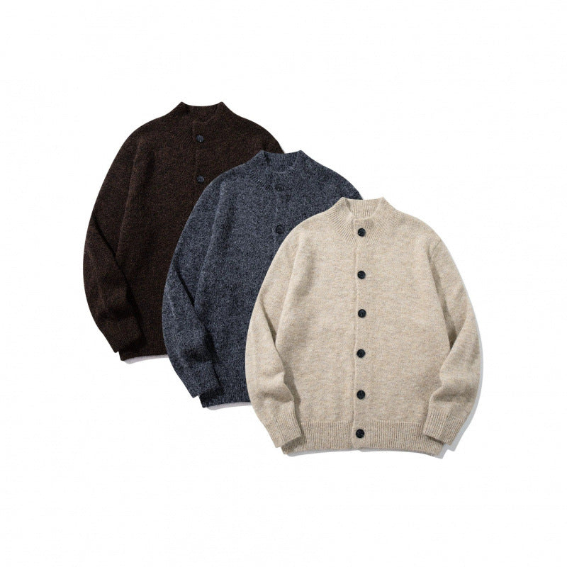 Unisex Boxy-Mohair‑Mix‑Cardigan mit halbhohem Kragen und durchgehender Knopfleiste Nord Taschen