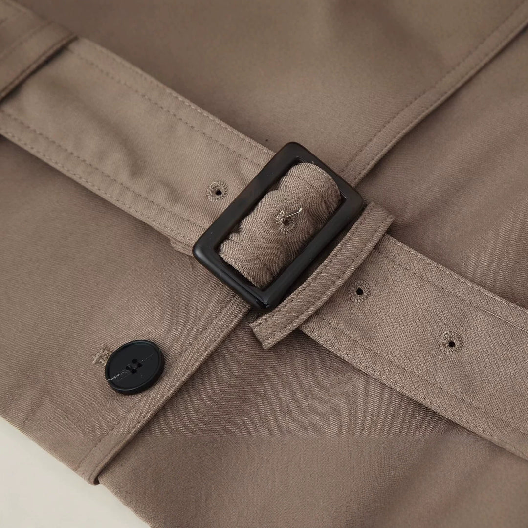 Damen Kurzer doppeltreihiger Trenchcoat mit Stehkragen und Taillengürtel Nord Taschen