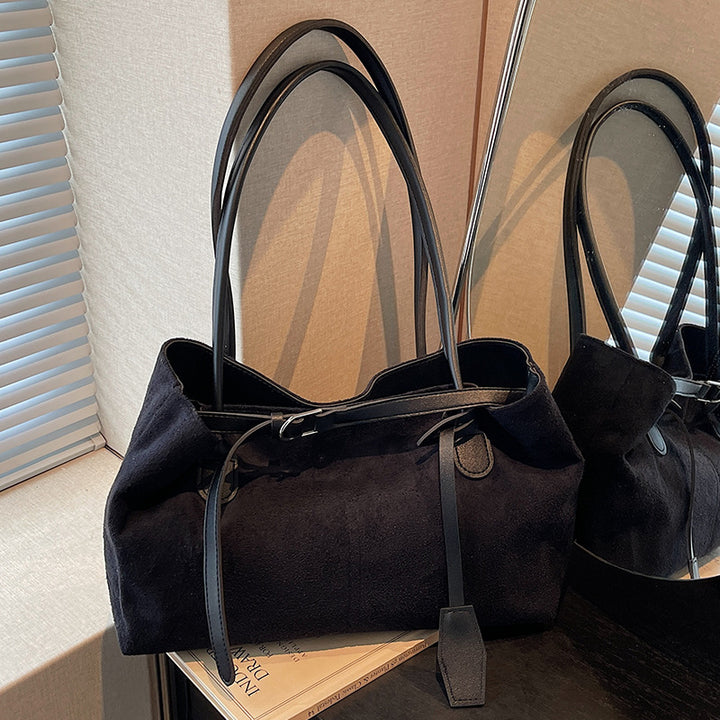 Damen Handtasche mit eleganter Struktur und strapazierfähigem Material Nord Taschen