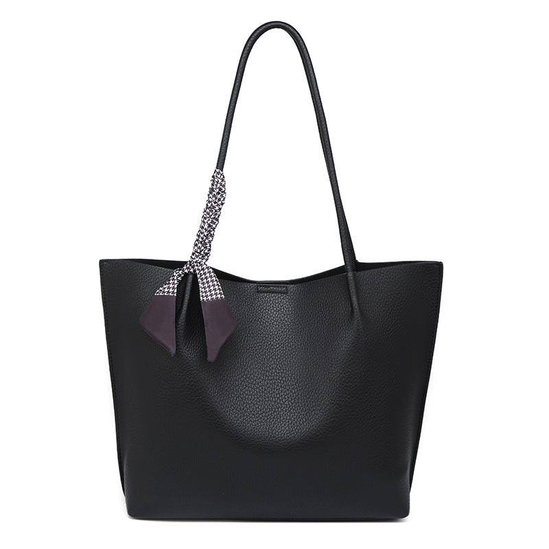 Damen Shopper-Tasche mit stilvollem Halstuch und elegantem Design Nord Taschen