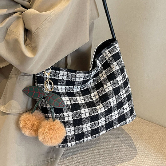 Damen lässige Umhängetasche mit modernem Karomuster Nord Taschen