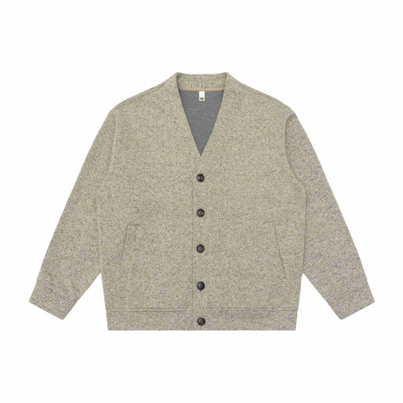 Unisex Oversize-Strickcardigan mit V‑Ausschnitt, durchgehender Knopfleiste und aufgesetzten Eingrifftaschen Nord Taschen