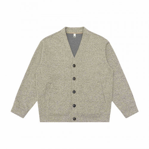 Unisex Oversize-Strickcardigan mit V‑Ausschnitt, durchgehender Knopfleiste und aufgesetzten Eingrifftaschen Nord Taschen