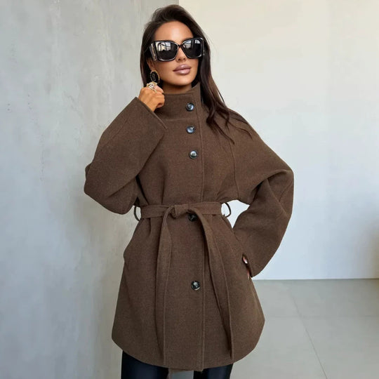Damen Kurzmantel im Cocoon-Schnitt aus Wollmix mit übergroßem Schalkragen und Bindegürtel Nord Taschen