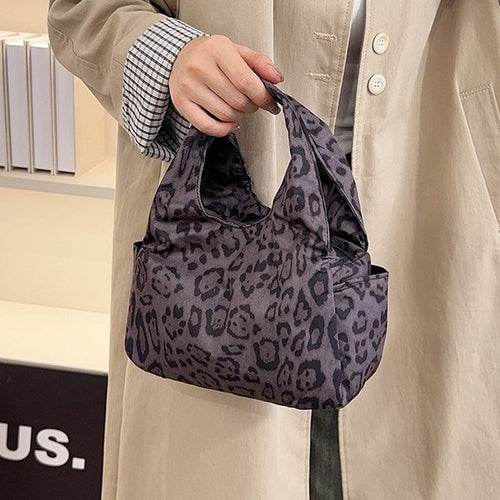 Damen Beuteltasche mit Leopardenmuster Nord Taschen