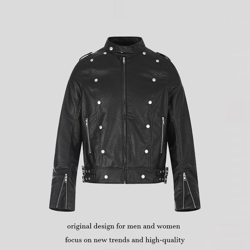 Damen Kurz geschnittene Lederoptik-Bikerjacke mit Stehkragen, Zierdruckknöpfen und Seitenriemen Nord Taschen