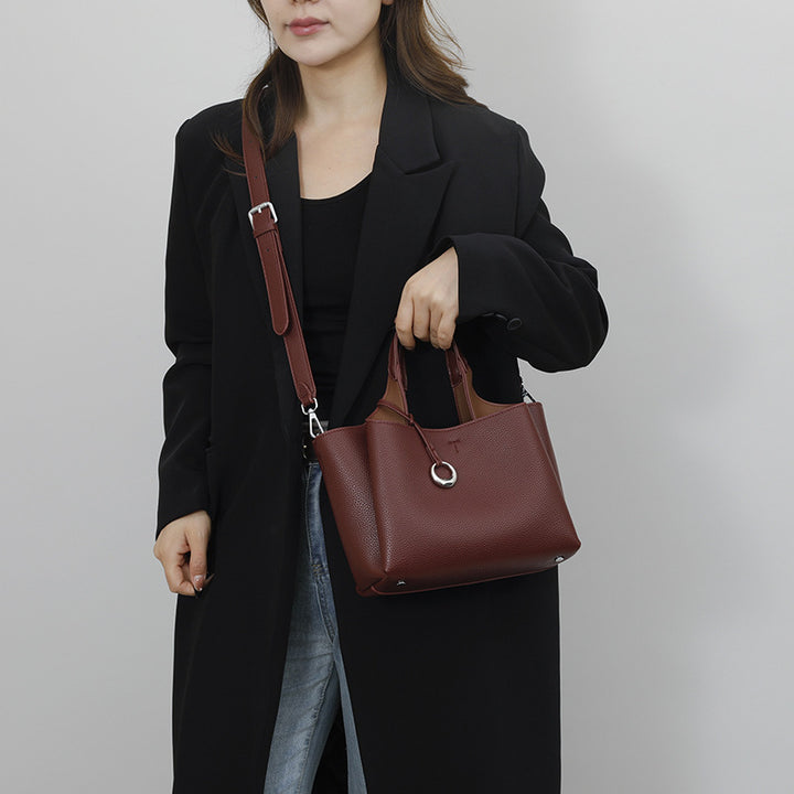 Damen elegante Handtasche mit modernem Lederdesign und verstellbarem Schulterriemen Nord Taschen