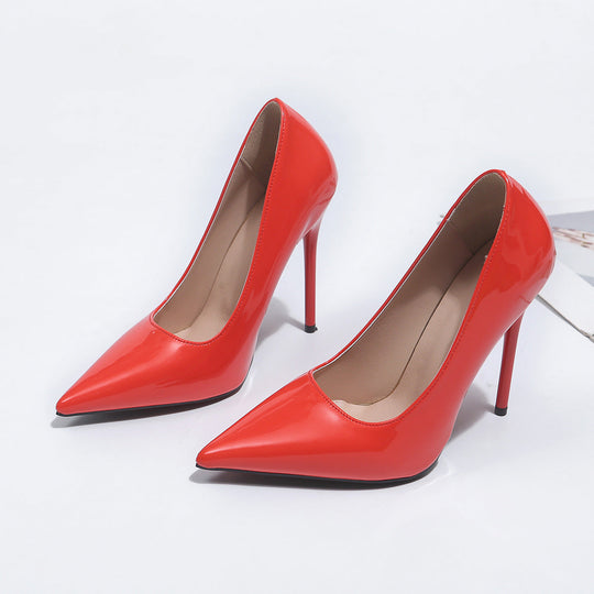 Damen spitze Lackpumps mit hochglänzendem Finish