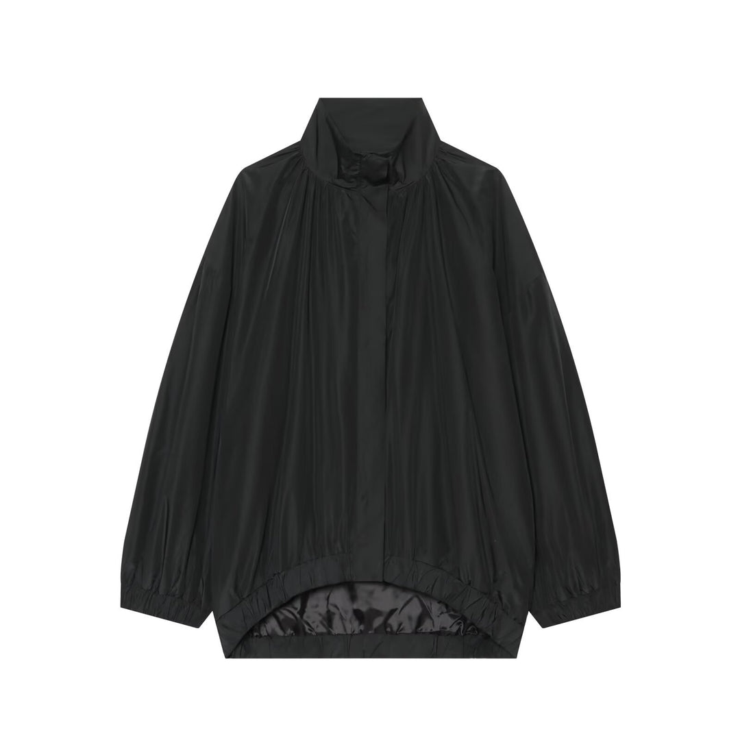 Damen Leichter Oversize Regenblouson mit hohem Funnelkragen, abgerundetem Saum und Ballonärmeln Nord Taschen
