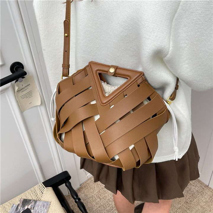 Damen modische Beuteltasche mit geflochtenem Design Nord Taschen