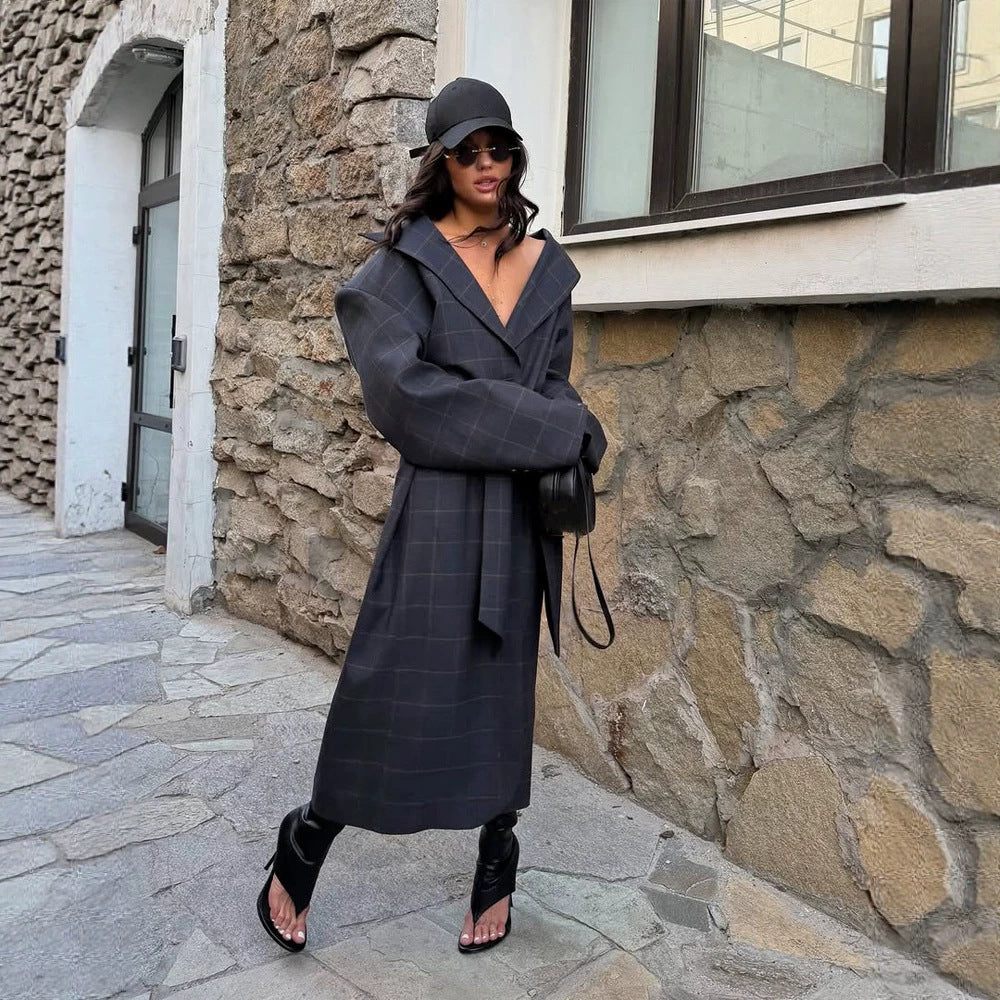 Damen Oversize Wickelmantel mit weitem Schalkragen und Bindegürtel Nord Taschen