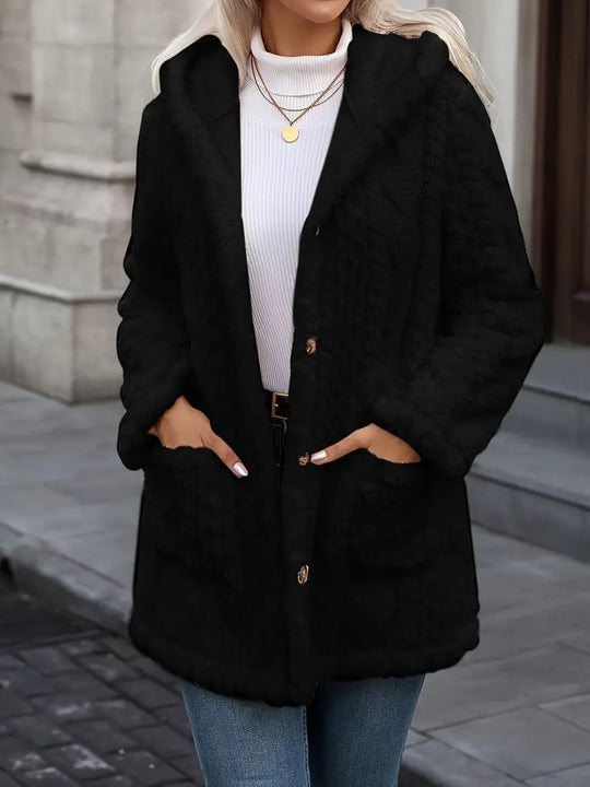 Damen Kuschelige Teddyjacke mit Kapuze, Knopfleiste und aufgesetzten Taschen Nord Taschen