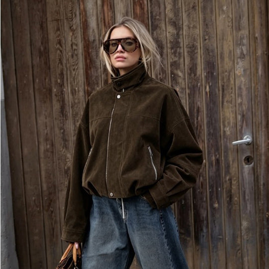 Damen Boxy-Suede-Bomberjacke mit hohem Stehkragen und elastischem Saum Nord Taschen