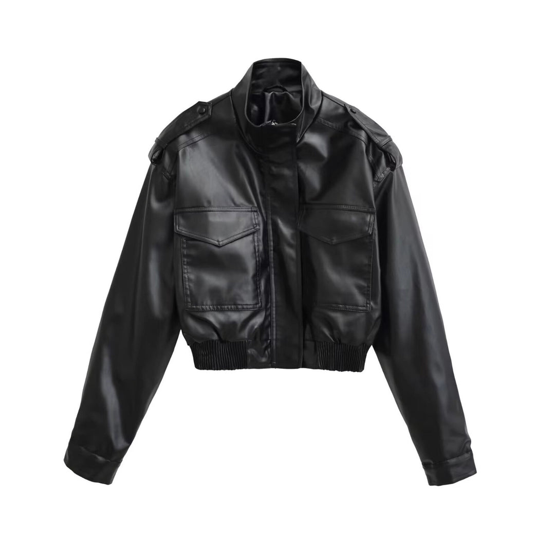 Damen Kurze PU-Leder-Bomberjacke mit hohem Stehkragen, Pattentaschen und Schulterklappen Nord Taschen