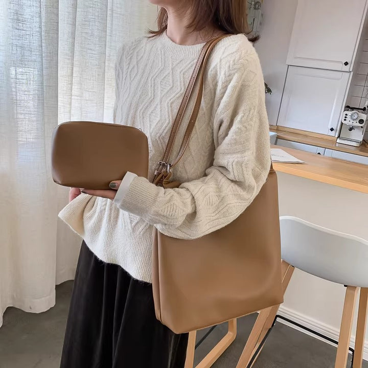 Damen Tragetasche mit abnehmbarem Kosmetiktäschchen und elegantem Faltendesign Nord Taschen