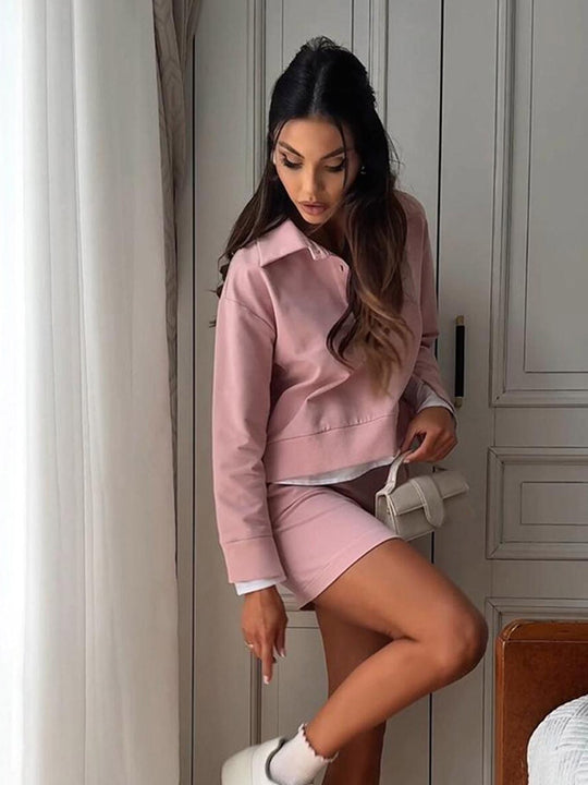 Damen Lässiges Zweiteiliges Sweatset mit Hemdkragen, Cropped‑Pullover und High‑Waist Bike‑Shorts Nord Taschen