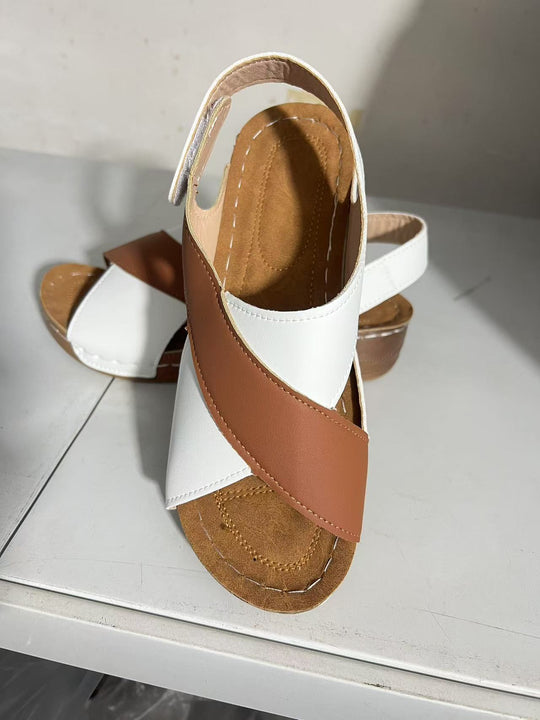 Damen modische Sandalen mit verstellbarem Riemen und anatomischem Fußbett Nord Taschen