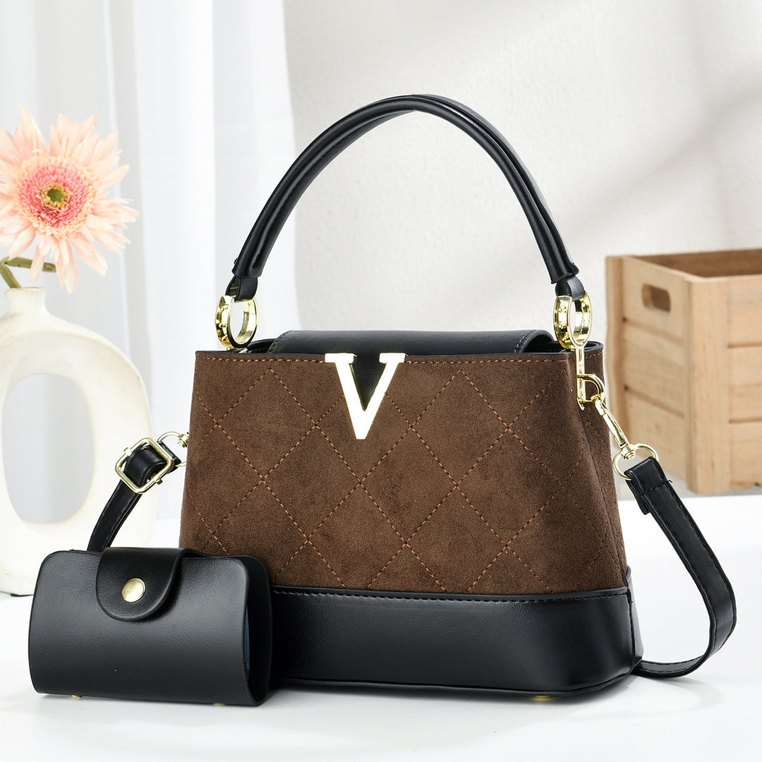 Damen elegante Handtasche mit luxuriösem Steppdesign und abnehmbarer Clutch Nord Taschen