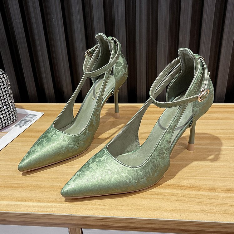 Damen Spitzen High Heels mit eleganter Fesselriemenverzierung