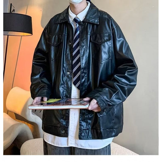 Herren Oversized Kunstleder-Hemdenjacke im Boxy-Look mit Pattentaschen und Druckknopfleiste Nord Taschen