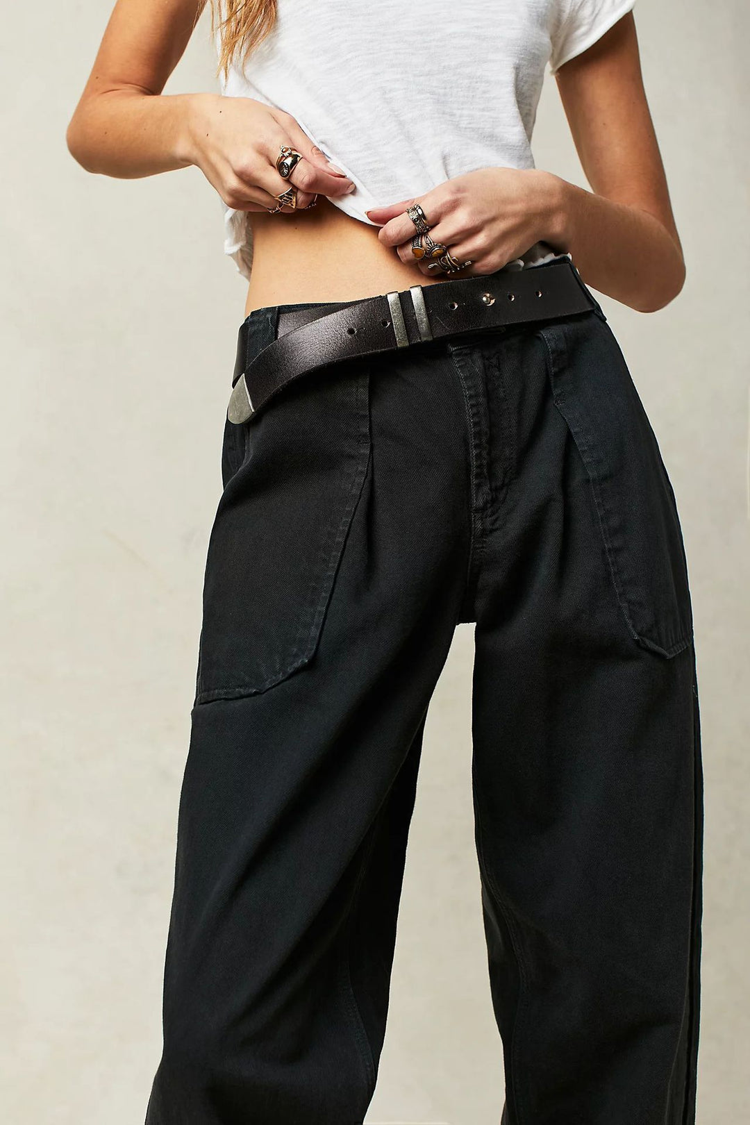 Damen weite High-Waist Baggy-Jeans mit tiefem Schritt, Five-Pocket Design und extra-langen Beinen Nord Taschen