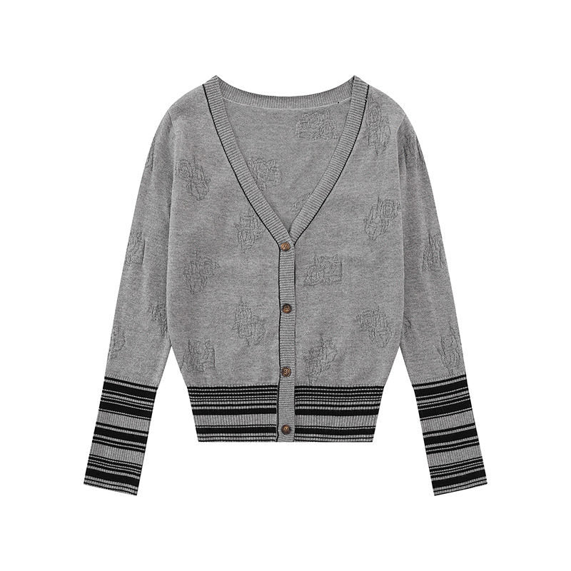 Damen Strickjacke mit V‑Ausschnitt, feinem Jacquardmuster und kontrastierenden Bündchen Nord Taschen