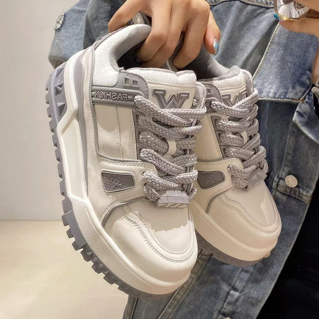 Damen Urbaner Lifestyle-Sneaker mit robustem Sohlenprofil