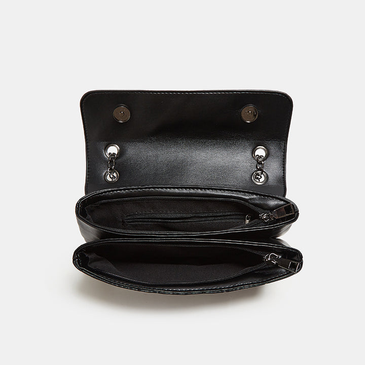 Damen Clutch-Tasche mit elegantem Steppmuster und modischem Kettenhenkel Nord Taschen