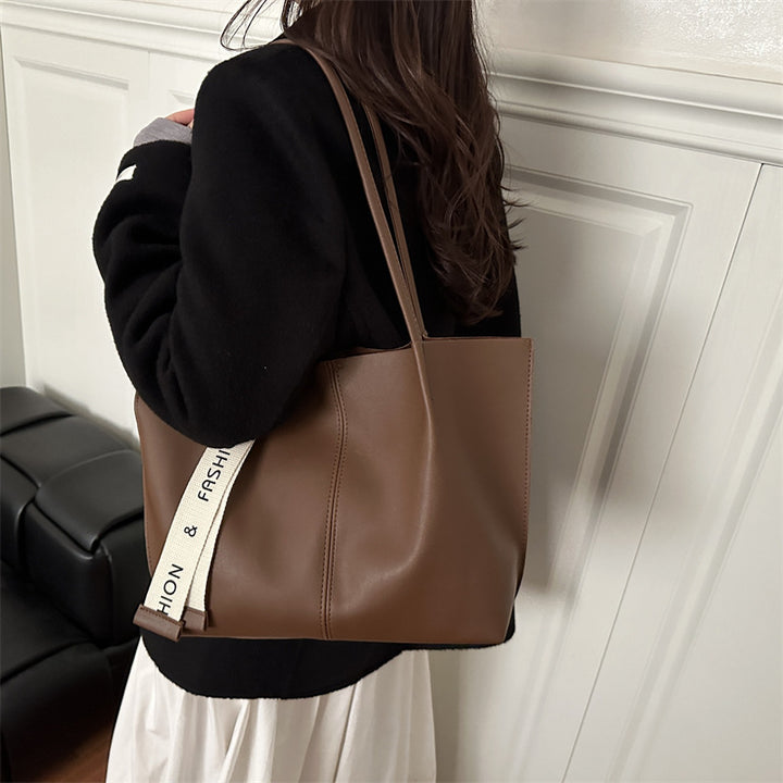 Damen moderne Shopper-Tasche mit stylischem Design Nord Taschen