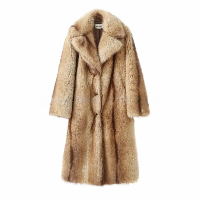 Damen langer luxuriöser Pelzmantel mit weitem Revers und verdeckter Knopfleiste Nord Taschen