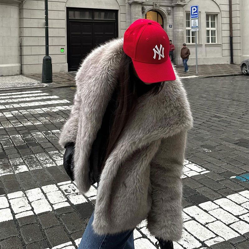 Damen Kurze Kunstpelzjacke im Bolero‑Stil mit extraweichem Schalkragen Nord Taschen