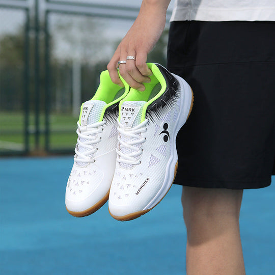 Damen Hochleistungs-Tennis-Schuhe mit dämpfendem Fußbett und atmungsaktiver Obermaterialstruktur