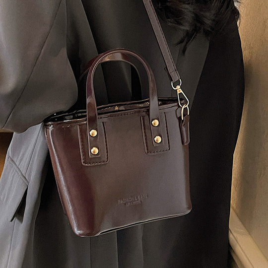 Damen eleganter Henkeltasche aus hochwertigem Kunstleder Nord Taschen