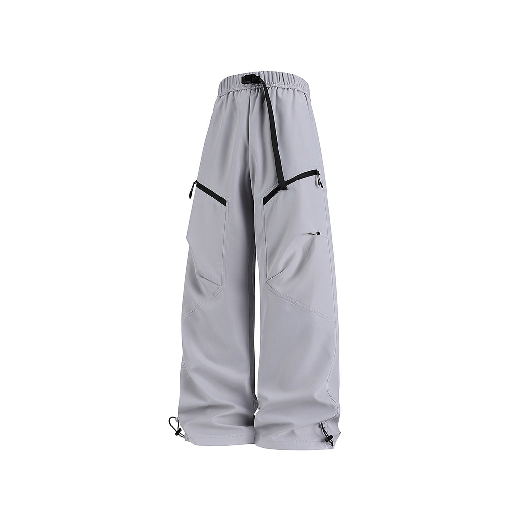Herren Weite Technical‑Cargo‑Hose mit Tunnelzugbund, verstellbaren Beinabschlüssen und Reißverschlusstaschen Nord Taschen